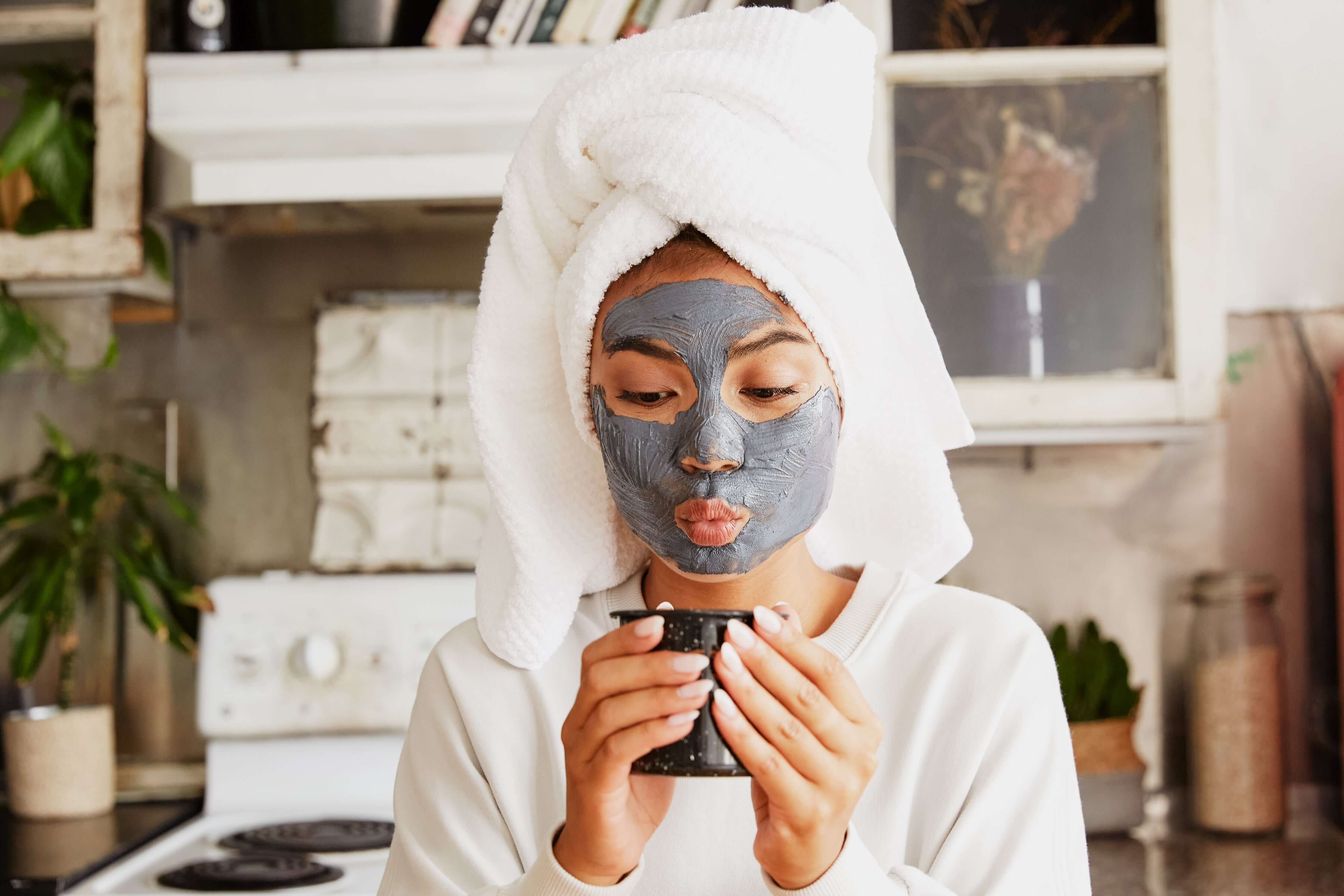 Achieving Radiant Skin: A Guide to Effective Nighttime Skincare for Busy Moms